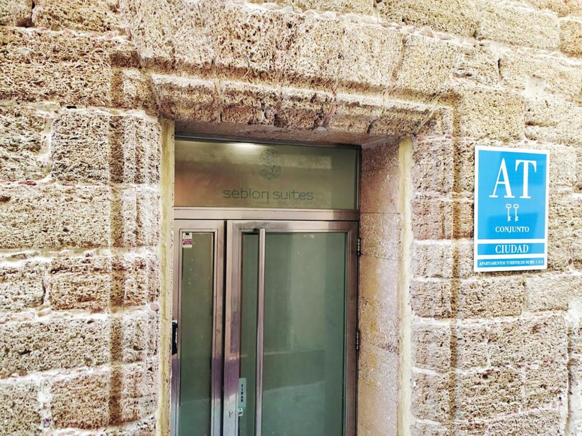 Gadeiras Suites - Apartamentos Turisticos De 2 Llaves Cadiz Dış mekan fotoğraf